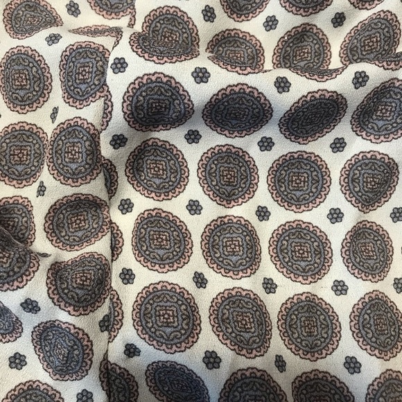 Romper - Picture 2 of 4